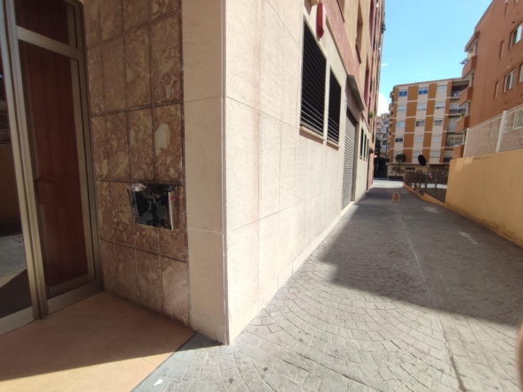 Piso de 3 habitaciones ubicado en Avenida Andorra, Tarragona