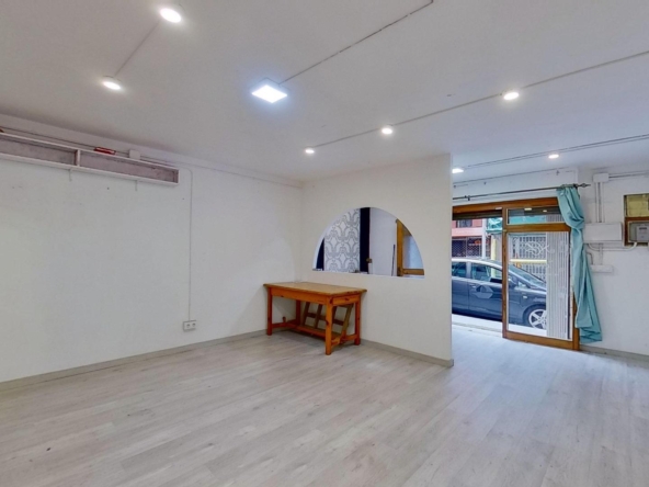 ¡Oportunidad! Local en venta Calle Pare Rodes, Nou Barris