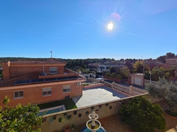 Chalet de 4 habitaciones en Baix Camp Pins Manous.