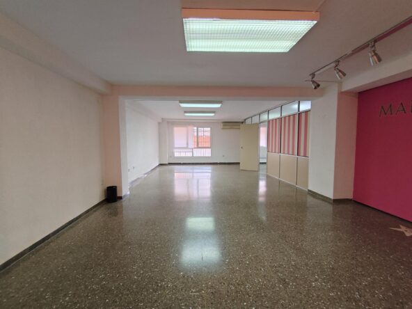 PISO (ACTUALMENTE OFICINA DIÁFANA ) CON AUTORIZACIÓN DE CAMBIO DE USO EN TARRAGONA