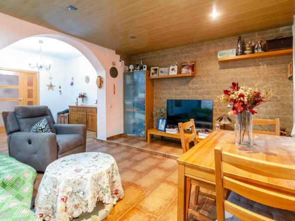 Piso exclusivo con gran terraza en el centro de Castelldefels