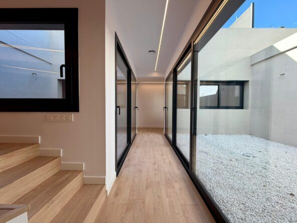 PLANTA BAJA DE DISEÑO, OBRA NUEVA EN SABADELL CREU ALTA, 3 DORMITORIOS