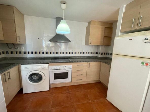 APARTAMENTO SOLEADO Y CON VISTAS AL MAR