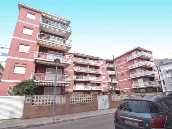 Acogedor Piso en Segur de Calafell a solo 3 Minutos del Mar