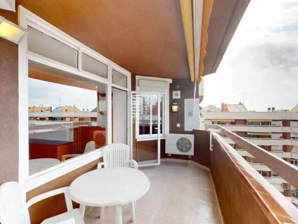 Piso con trastero y jardín comunitario en busca de una familia