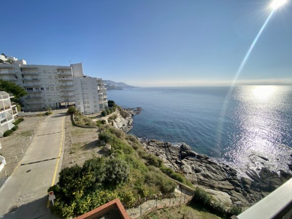 APARTAMENTO AL FAR CON EXCELENTE VISTA AL MAR