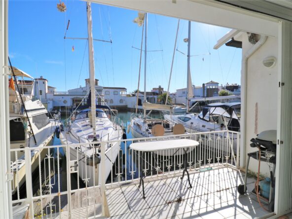 Casa antes de los puentes 4 dormitorios con Licencia de Turismo