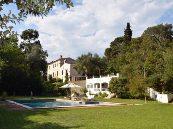 Venta Masia Sant Pol de Mar Playa