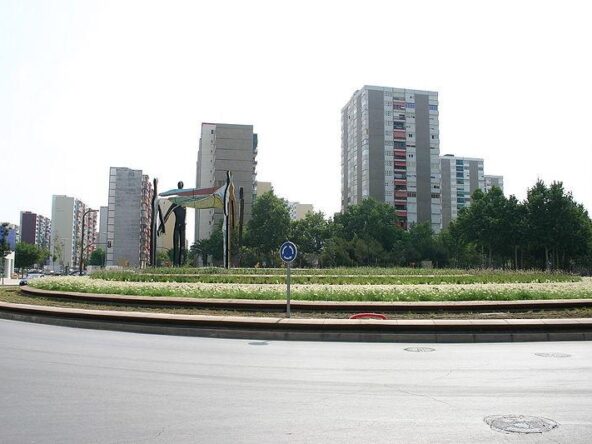 Piso totalmente EXTERIOR, con MUCHA LUZ NATURAL