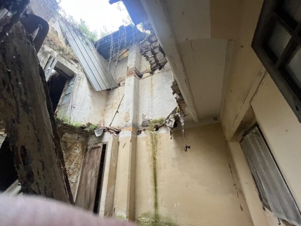 Casa para reforma en el centro pueblo