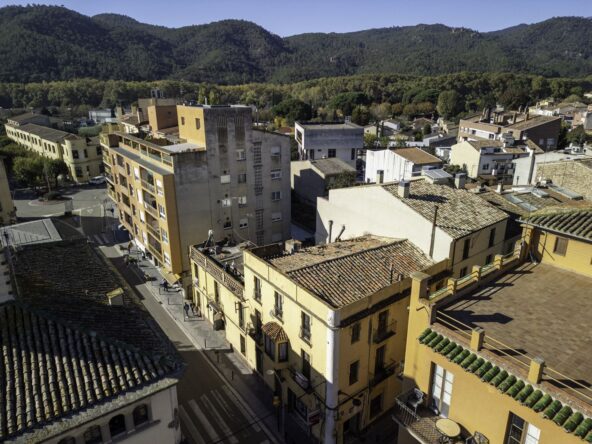 3 casas unidas en una sola finca para reformar