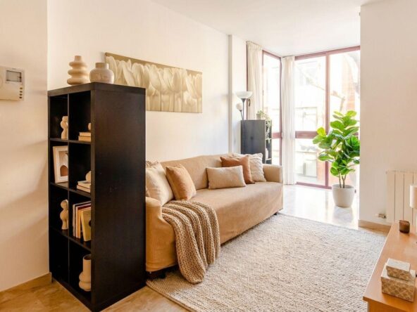 Piso 2 hab y 2 baños con parking en centro