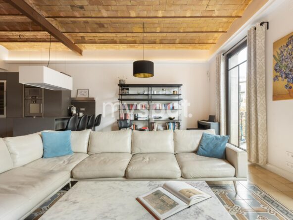 Apartamento de lujo de 3 dormitorios al lado del Plaza Catalunya