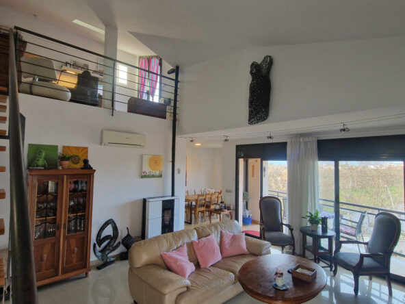 Atico duplex de lujo cerca del mar