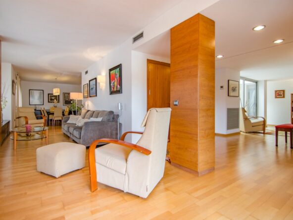 CASA EN EL EIXAMPLE DE FIGUERES