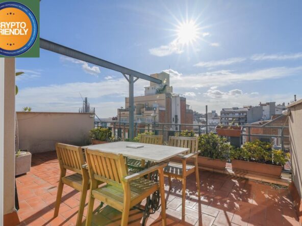 Vistas directas a la Sagrada Familia y al mar desde sus espectaculares terrazas