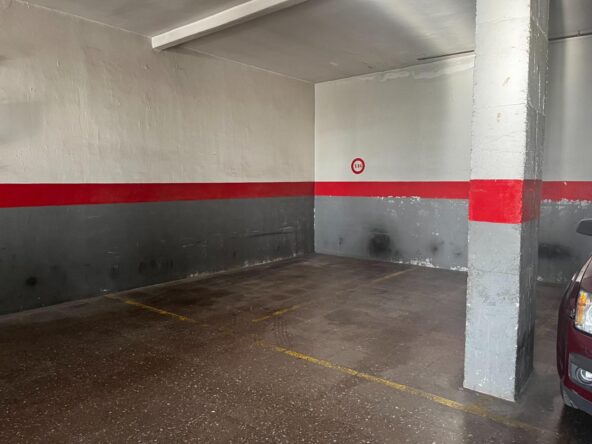 Lote de 2 plazas de parking juntas en Canyelles – Plaza Isabel de Villena