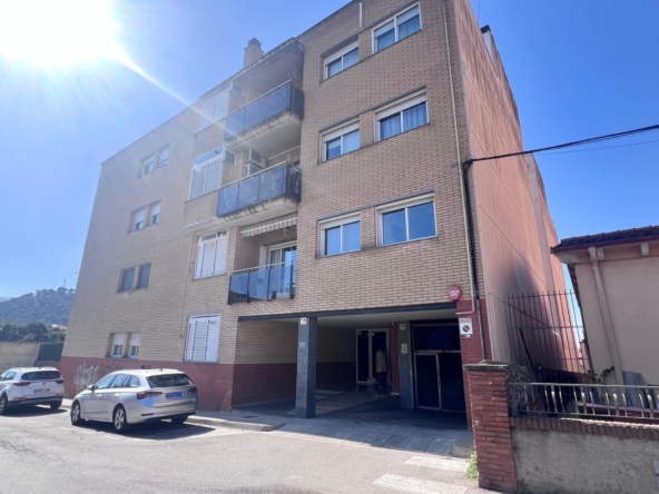 Un piso donde la luz y las vistas marcan la diferencia en Martorelles