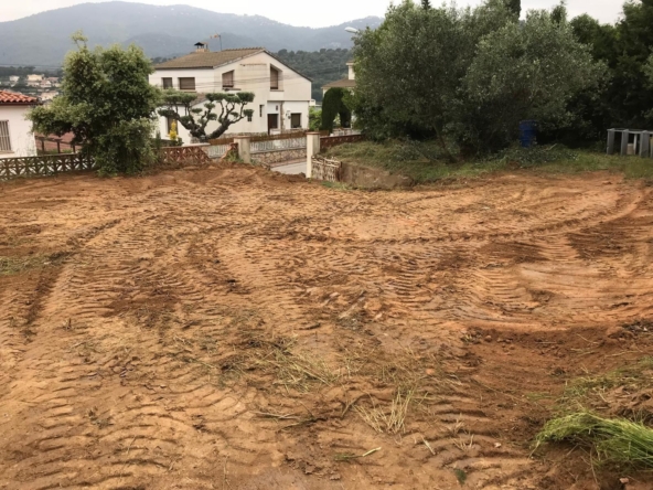 ESPECTACULAR TERRENO EN CALDES DE MONTBUI MUY CERCA DEL CENTRO URBANO