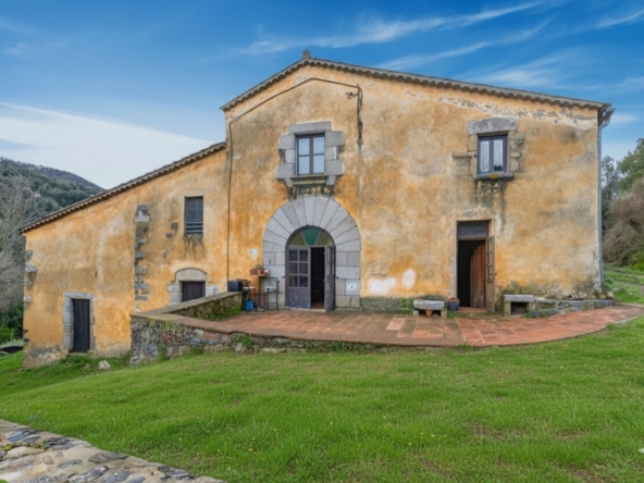 Masia al Montnegre