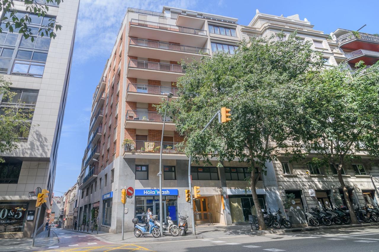 Oficina junto a Plaza Bonanova con muchas posibilidades