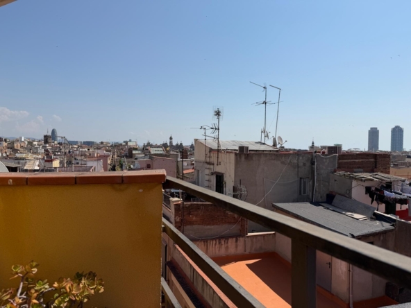 Ático de 1 habitación en el centro de Barcelona