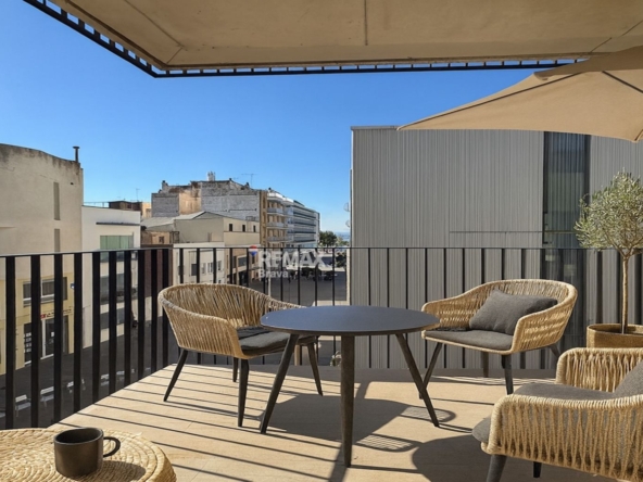 Roses Centro | Apartamento de obra nueva con vistas al mar a pocos pasos de la playa