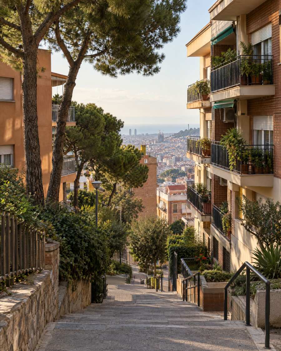 Calle con escaleras en Horta-Guinardó, Barcelona